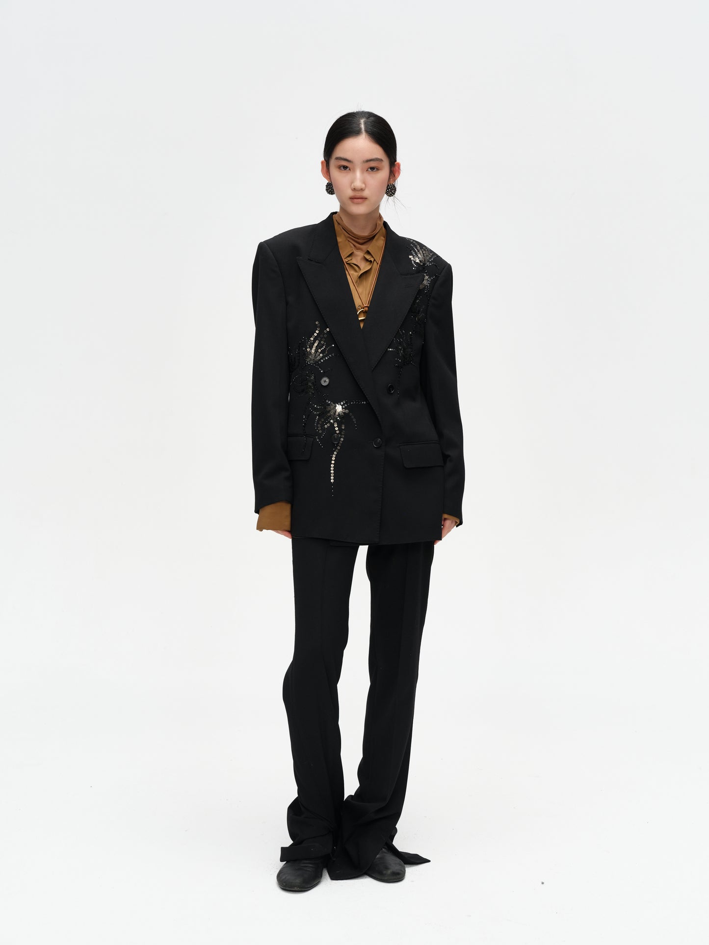 Black Epiphyllum Button Wool Western Coat