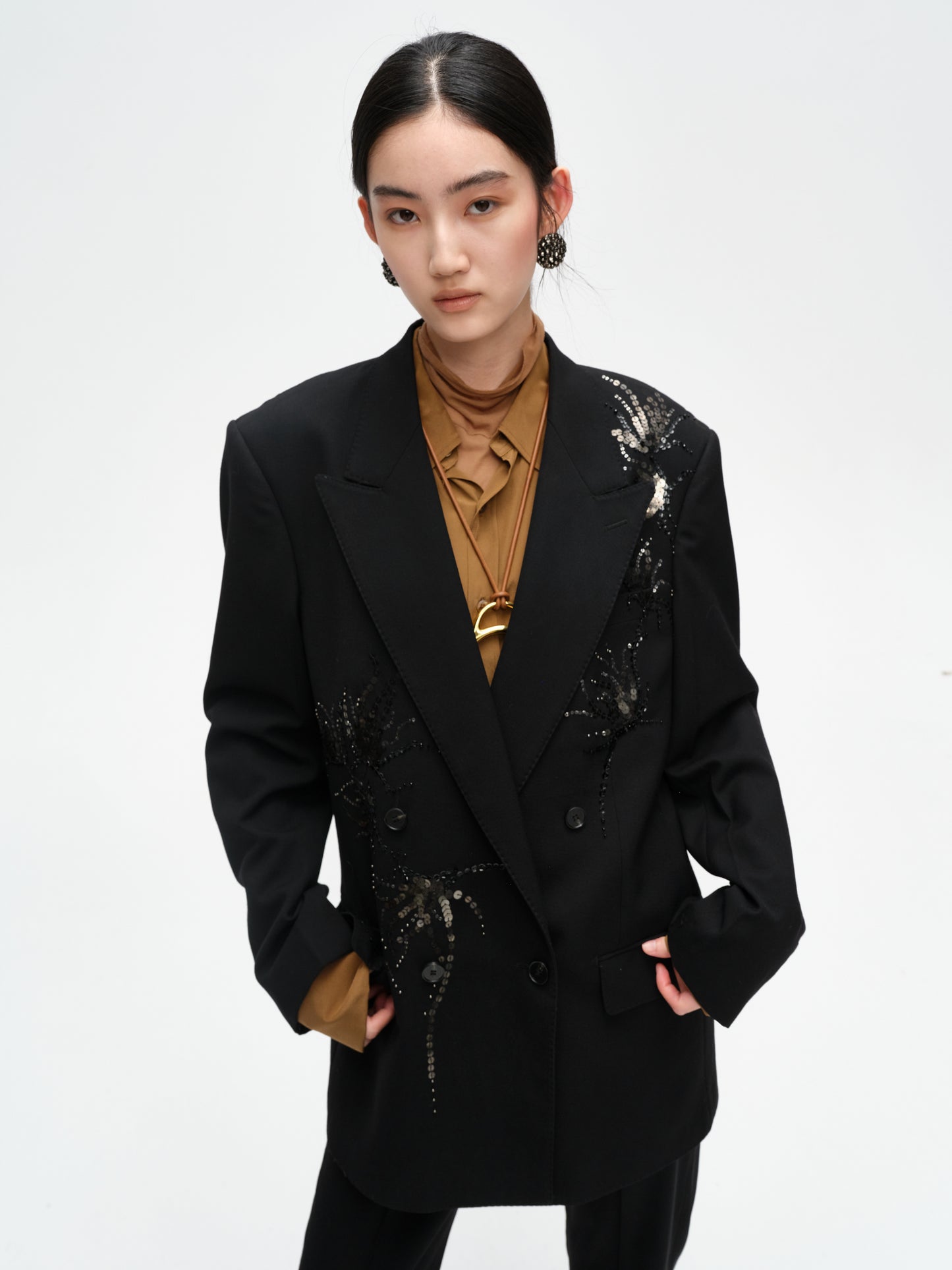 Black Epiphyllum Button Wool Western Coat