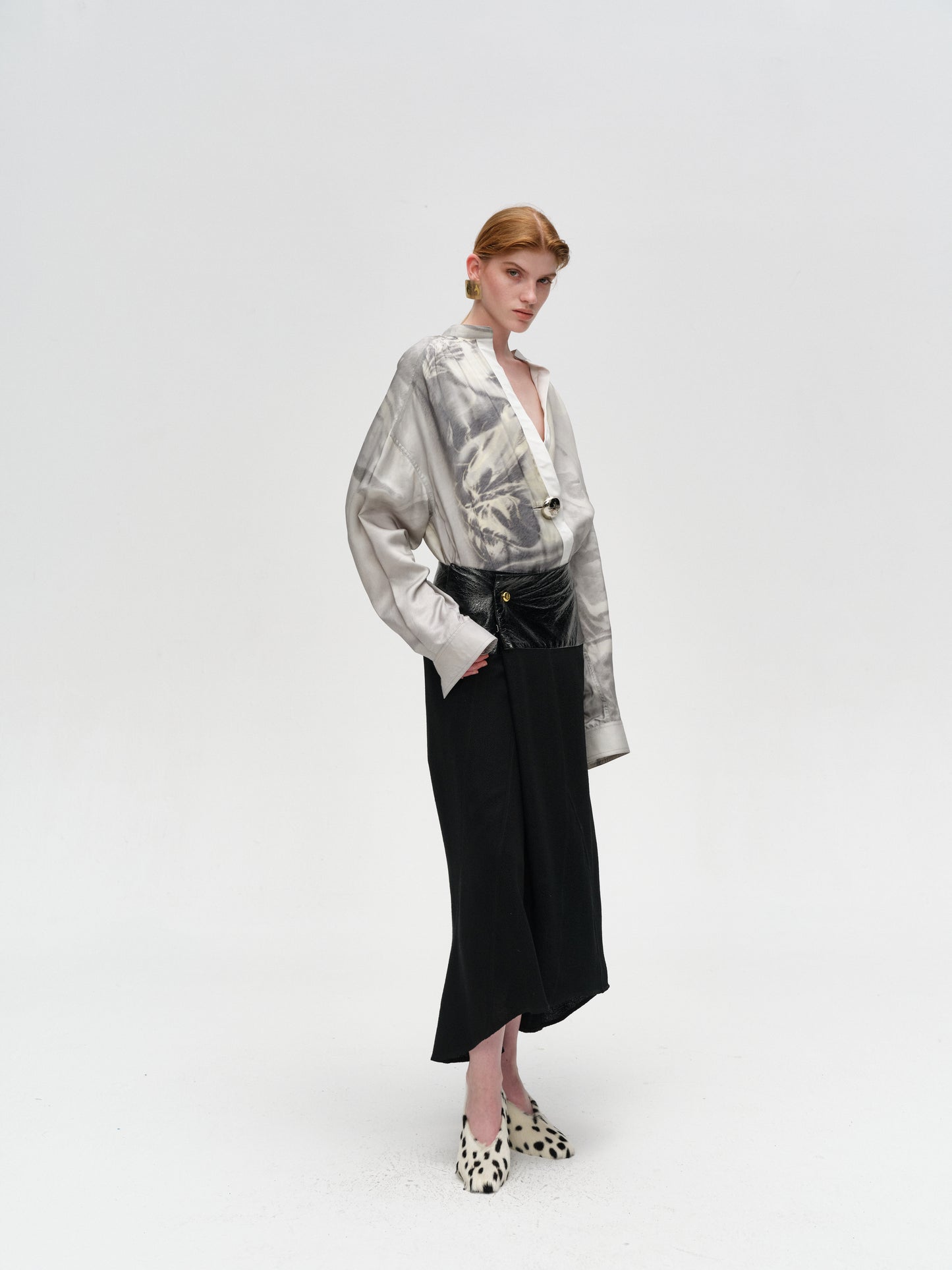 Abstract Floral Print Single-button Shirt