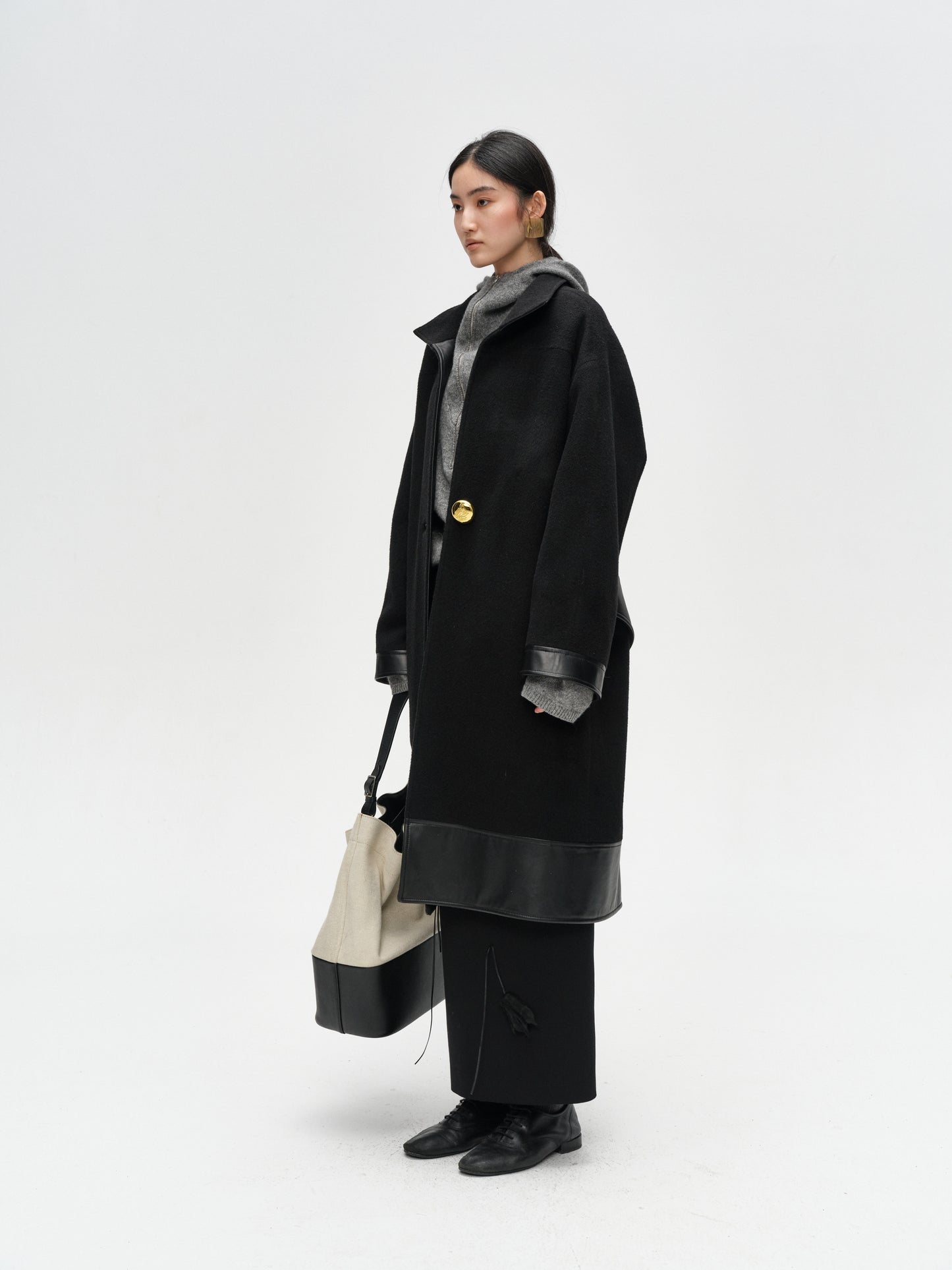 Black One-Button Lamb Wool Coat